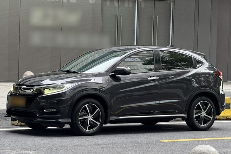 Used Honda Vezel 2020 1.5L CVT Luxury Edition
