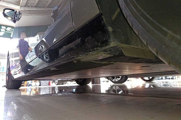 Used Li Auto MEGA 2024 Ultra Model
