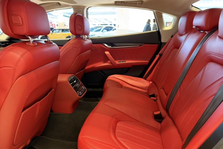 Used Maserati President 2015 3.0T Standard Model
