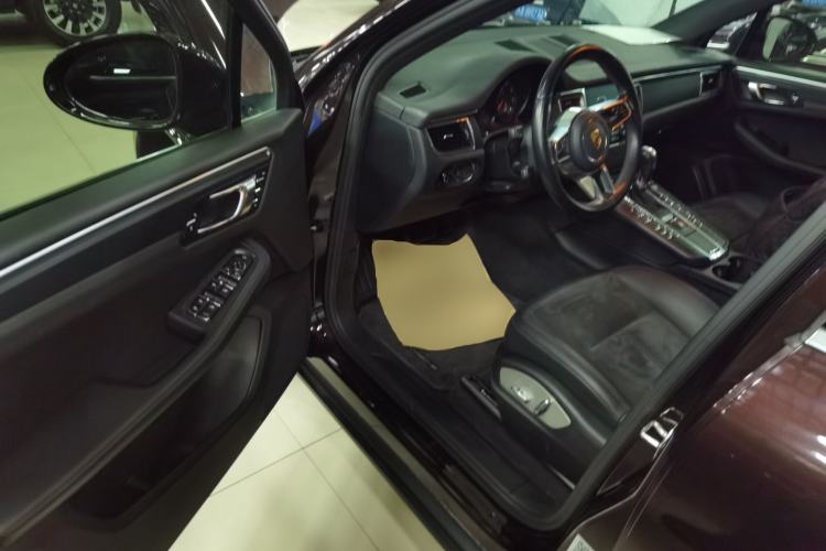 Used Porsche Macan 2017 Macan 2.0T
