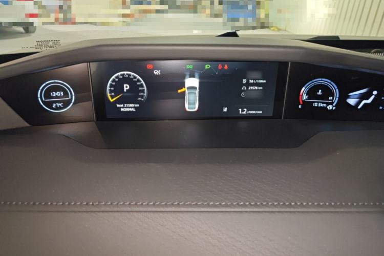 Used Changan UNI-V 2023 1.5T Prestige Model
