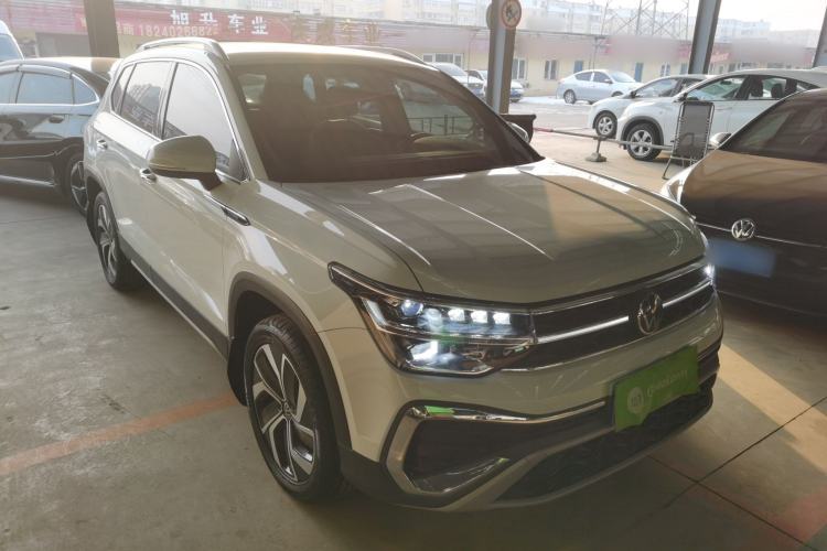 Used Volkswagen Tharu 2023 300TSI Two-Wheel-Drive Full Moon Edition