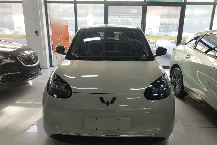 Used Wuling Bingo 2023 333 km Lingxi Connected+ Version
