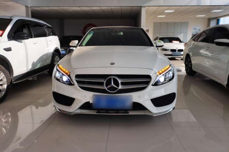Used Mercedes-Benz C-Class 2017 Facelift C 200 L 4MATIC Sport Edition
