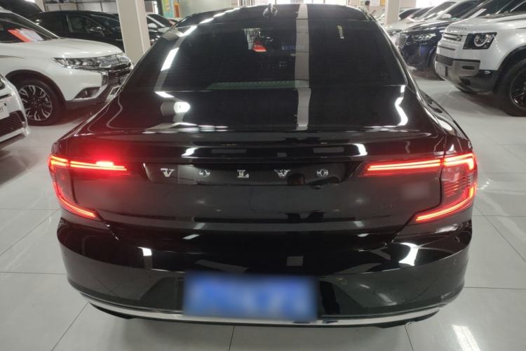 Used Volvo S90 2021 B5 Zhiyi Luxury Edition
