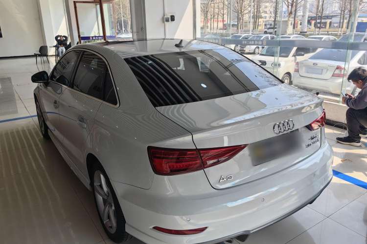 Used Audi A3 2018 30th Anniversary Edition Limousine 35 TFSI Fashion Model
