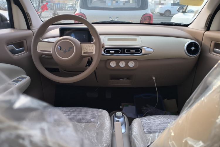 Used Wuling Hongguang MINIEV 2025 Four-Door Version Advanced Edition