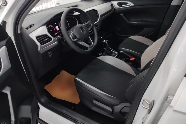 Used Volkswagen Tacqua 2023 200TSI DSG Joy-Connect Edition
