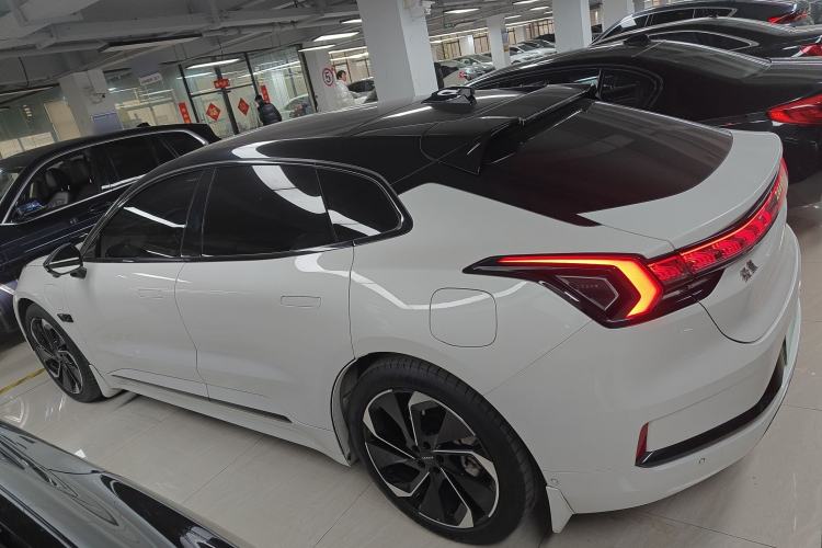 Used Zeekr 001 2022 Ultra-Long Range Dual-Motor YOU Version