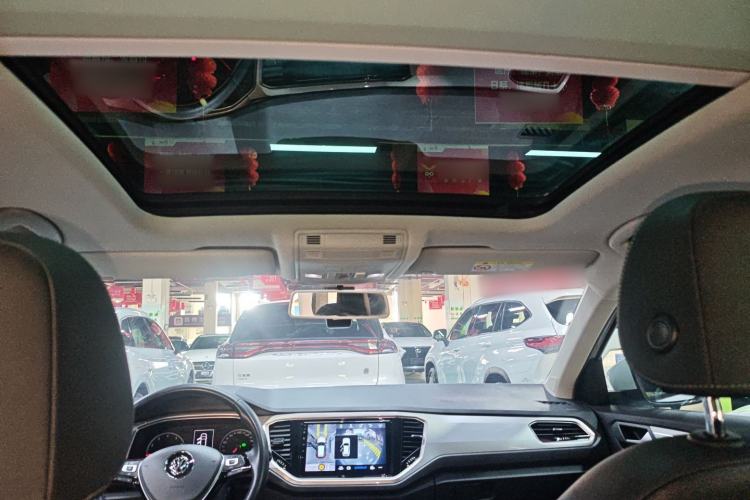 Used Volkswagen T-ROC 2020 230TSI DSG Two-Wheel Drive Advanced Version
