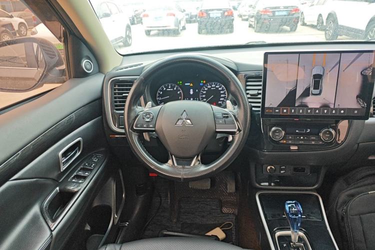 Used Mitsubishi Outlander 2018 2.4L 4x4 Elite Edition 5 Seats