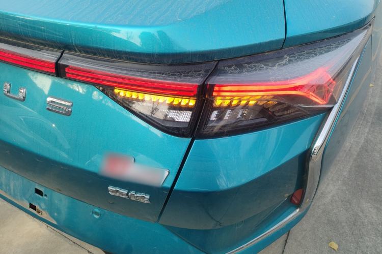 Used Dongfeng Aeolus Yixuan 2020 230T Automatic Advanced Edition
