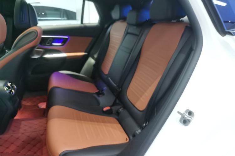 Used Mercedes-Benz GLC Coupe 2024 GLC 260 4MATIC Coupe SUV
