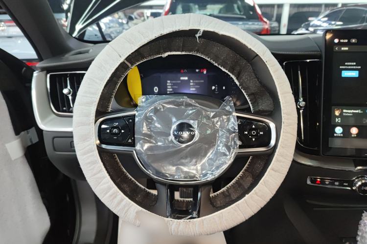 Used Volvo XC60 2026 B5 4x4 Smart Range Extreme Night Black Edition