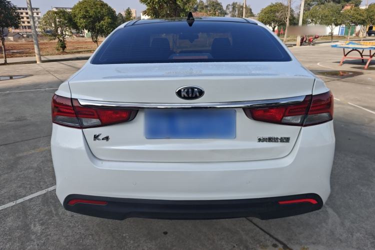 Used Kia K4 2017 1.8L Automatic GLS
