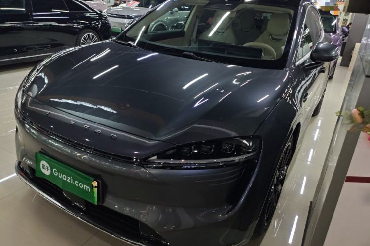 Used Hima Luxeed R7 2024 All-Electric 802 km Max