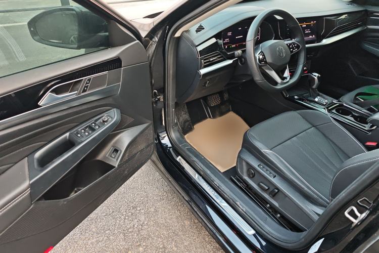 Used Volkswagen Passat 2024 280TSI Elite Edition
