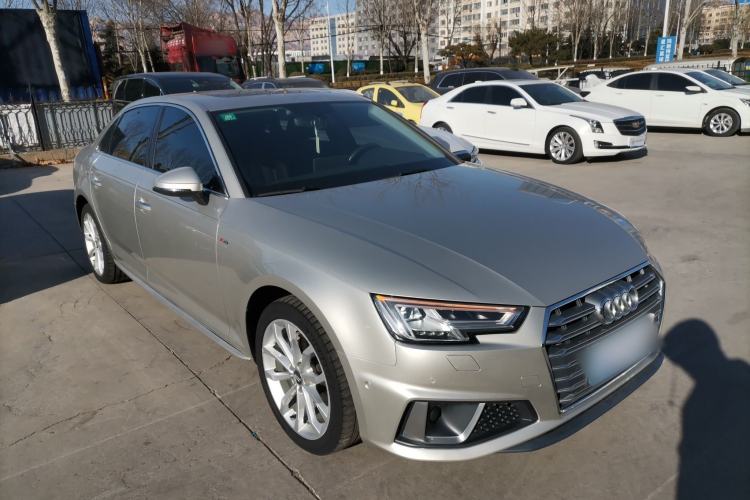 Used Audi A4L 2019 40 TFSI Fashion Edition China VI Emission Standard
