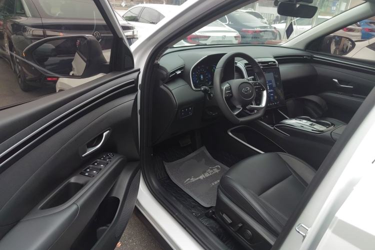 Used Hyundai Tucson 2023 Tucson L 1.5T Automatic Two-Wheel Drive DLX Luxury Edition
