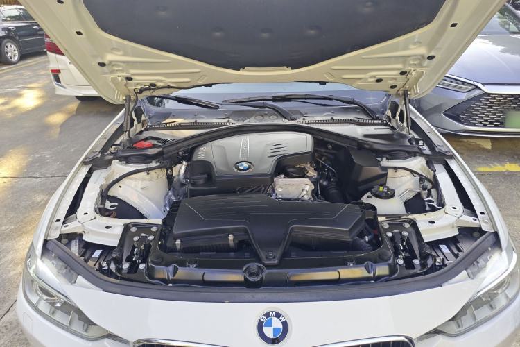 Used BMW 3 Series 2015 320Li Fashion Model