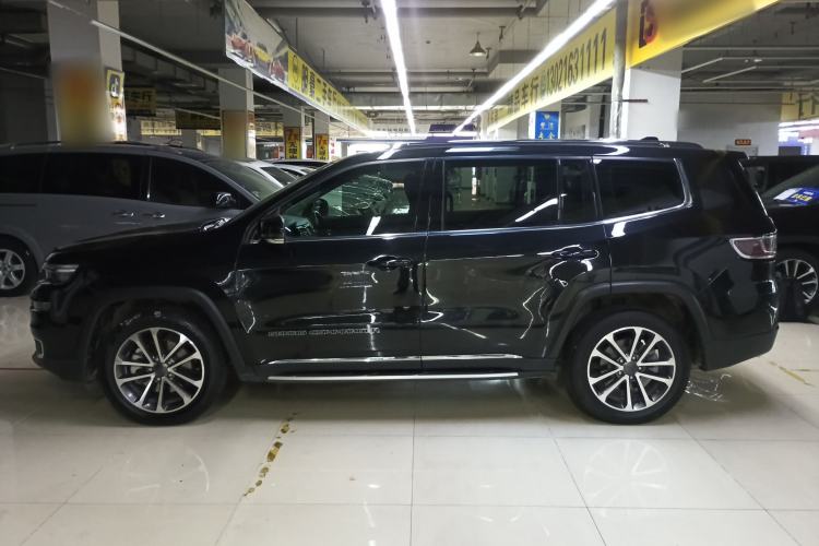 Used  Grand Commander 2018 2.0T Four-Wheel Drive Enjoyment Edition China VI
