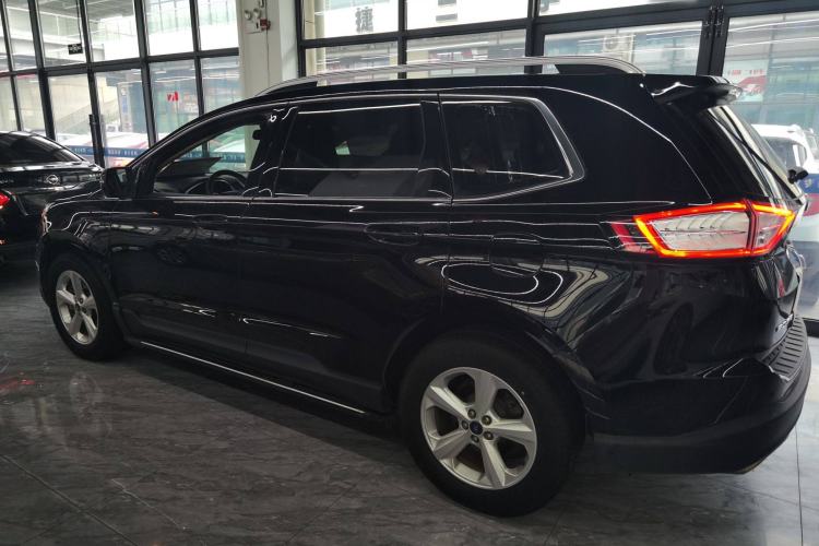 Used Ford Edge 2018 EcoBoost 245 Two-Wheel-Drive Titanium 5-Seater China V Standard
