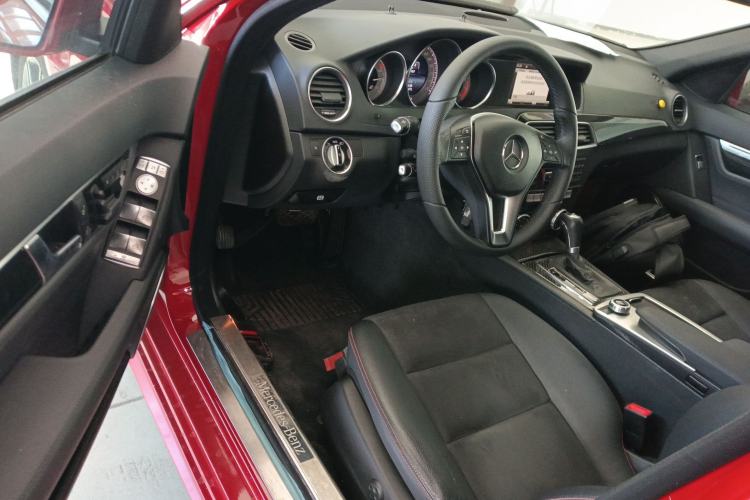 Used Mercedes-Benz C-Class 2013 C 300 Sport Grand Edition
