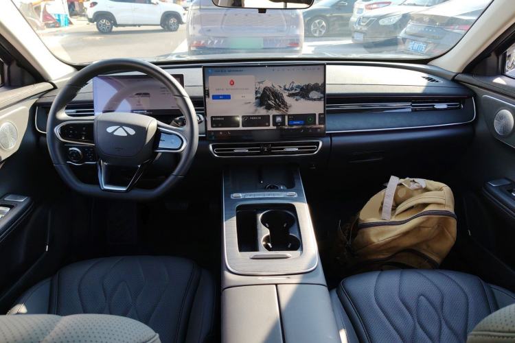 Used Chery Fengyun A8L 2025 1.5 TGDI 145 km Luxury Version