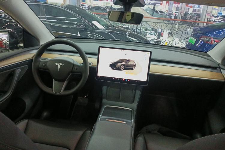 Used Tesla Model Y 2022 Rear-Wheel-Drive Version
