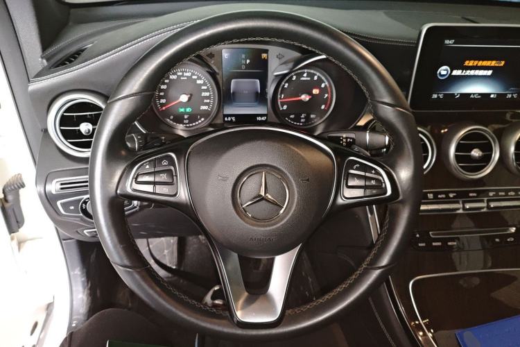 Used Mercedes-Benz GLC 2016 GLC 260 4MATIC Dynamic Edition
