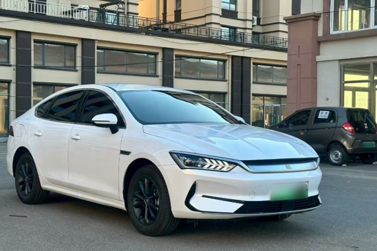 Used BYD Qin PLUS 2025 EV 510KM Standard Edition
