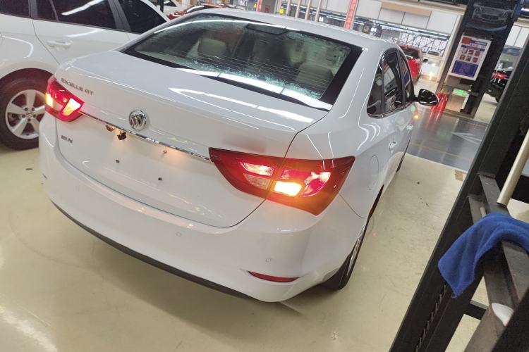 Used Buick GT 2017 15N Automatic Elite Version
