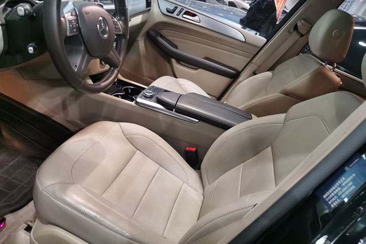 Used Mercedes-Benz M-Class 2015 ML 320 4MATIC