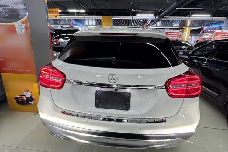 Used Mercedes-Benz GLA 2015 GLA 200 Fashion Model
