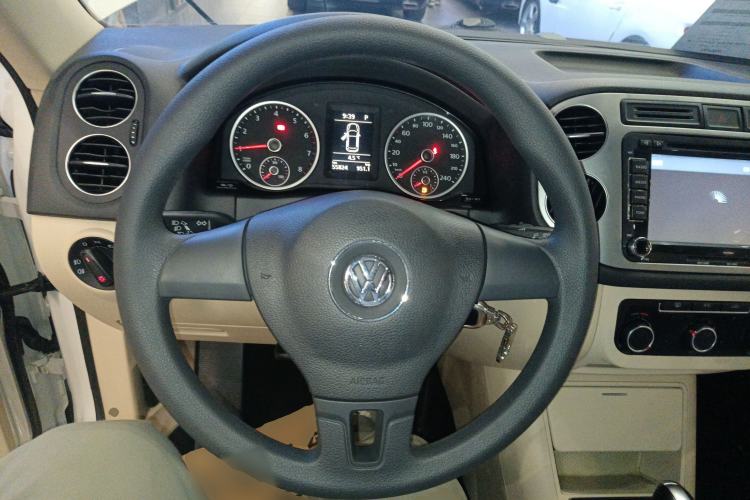 Used Volkswagen Tiguan 2015 1.8TSI Automatic Two-Wheel Drive Trend Edition