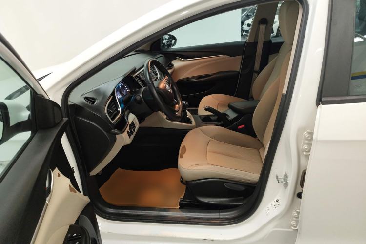 Used Buick GT 2016 15N Manual Entry-Level Trim
