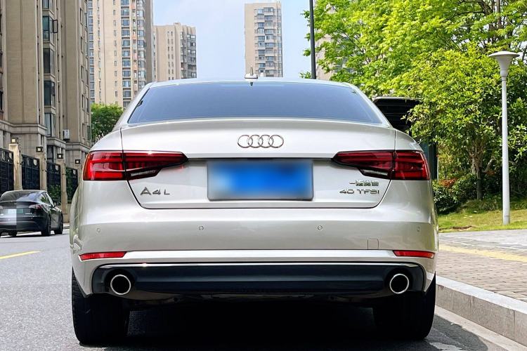 Used Audi A4L 2018 30th Anniversary Edition 40 TFSI Trendy Model
