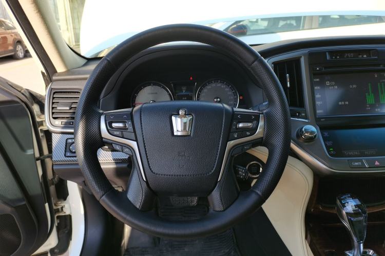 Used Toyota Crown 2015 2.0T Fashion Edition
