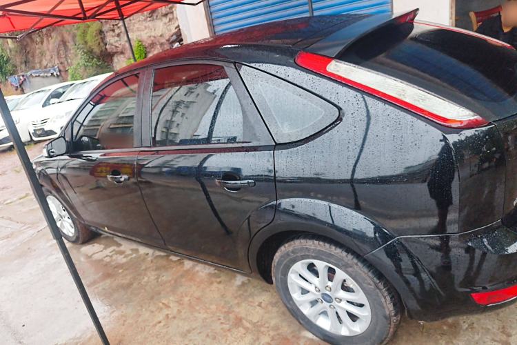 Used Ford Focus 2013 Hatchback Classic 1.8L Automatic Base Model
