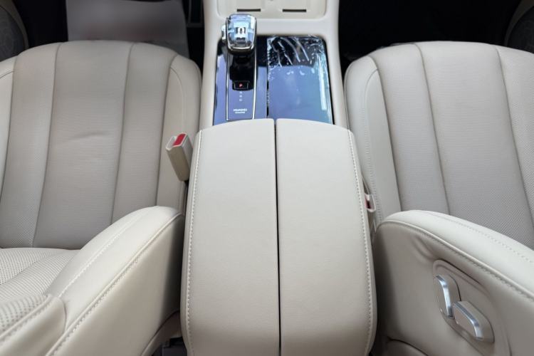 Used Hima AITO M7 2024 1.5T Rear-Drive Plus Version 5 Seats
