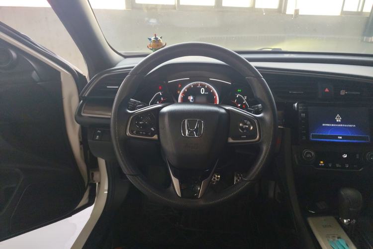 Used Honda Civic 2021 HATCHBACK 220TURBO CVT Trendy Cool Edition