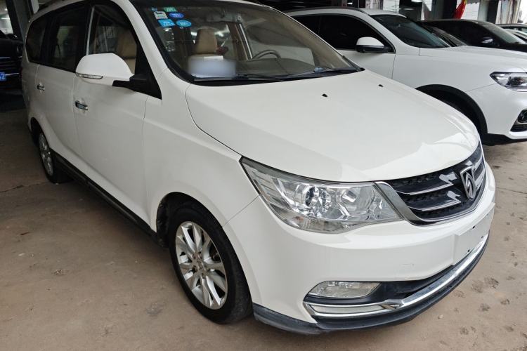 Used Baojun 730 2016 1.5L Manual Comfort Version 7 Seats China V Emission Standard
