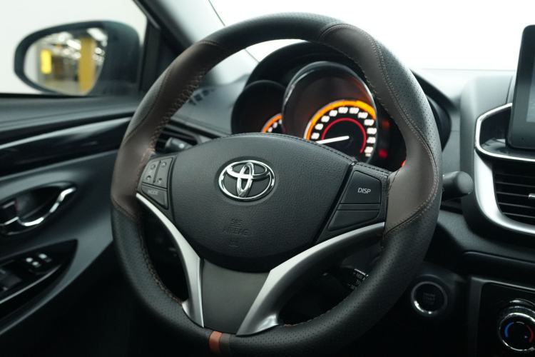 Used Toyota YARiS L 2022 X-Trail 1.5L CVT Luxury PLUS Edition