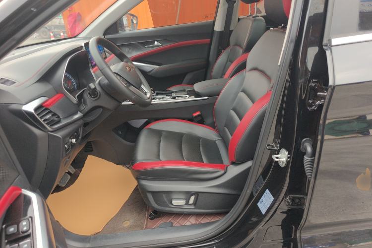 Used SOL X8 2021 300T DCT Leading Smart Connectivity Version 7 Seats