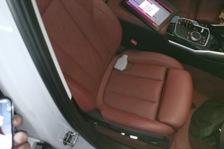 Used BMW i3 2022 eDrive 35 L
