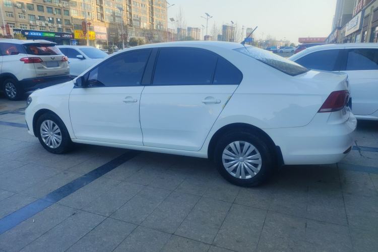 Used Volkswagen Santana 2016 1.4L Manual Fashion Edition