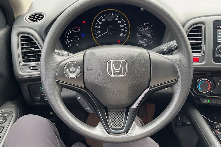 Used Honda Vezel 2017 1.5L CVT 2WD Comfort Model
