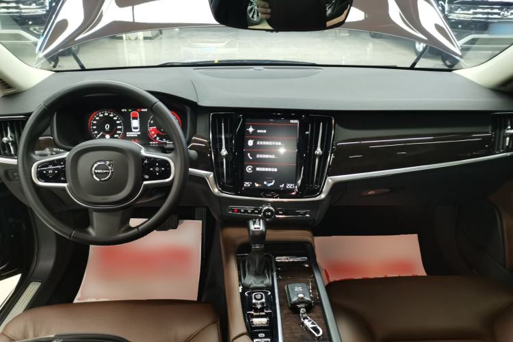 Used Volvo S90 2018 T5 Zhiyuan Edition