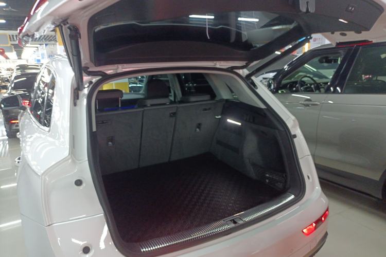 Used Audi Q5L 2022 45T Luxury Dynamic Model
