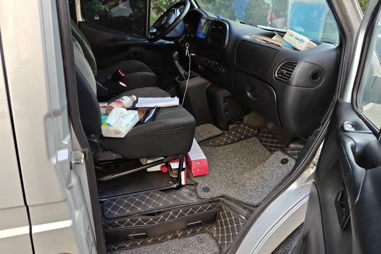 Used JMC Transit 2021 2.8T Space King Standard Version Long Wheelbase Mid-Height Roof Rear Single Tire – Step 6-Seater Diesel China VI Emission Standard JX493